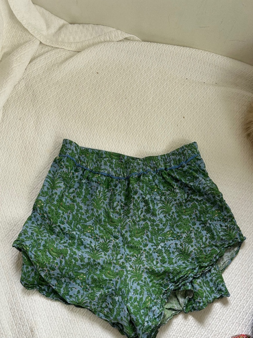 Ett:twa Anthropologie blue green elephant print shorts L